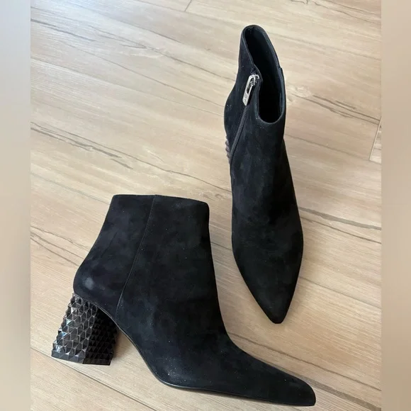 Antonio Melani Black Suede boots with cool heel 8m - Picture 1 of 10